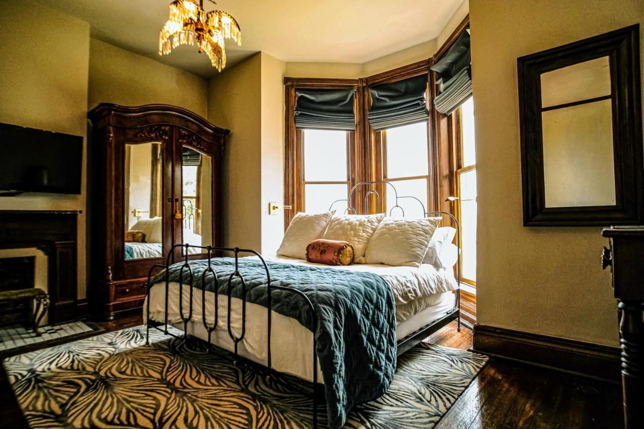 Вилла Henrie House I Luxury 4Br Downtown Historic Gem With Library & Patio Нэшвилл Экстерьер фото