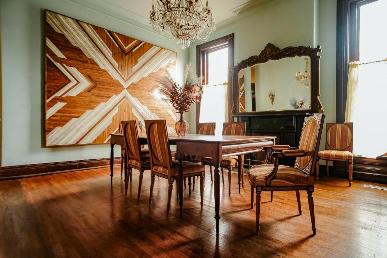 Вилла Henrie House I Luxury 4Br Downtown Historic Gem With Library & Patio Нэшвилл Экстерьер фото